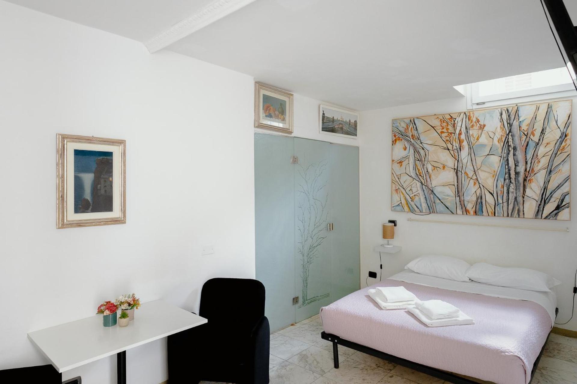 11 Duomo - Monolocale Caratteristico Apartment Florence Exterior photo