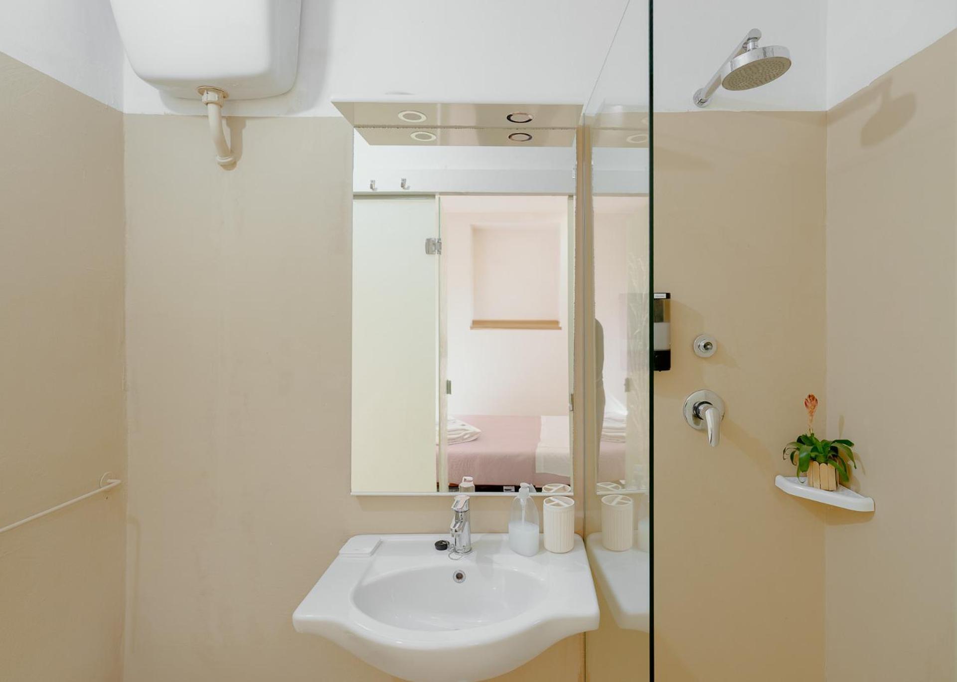 11 Duomo - Monolocale Caratteristico Apartment Florence Exterior photo
