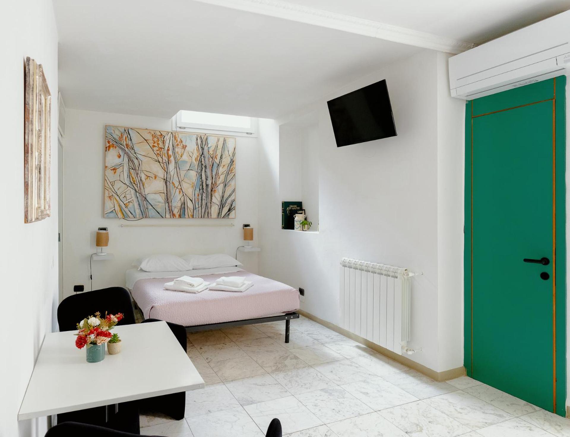 11 Duomo - Monolocale Caratteristico Apartment Florence Exterior photo